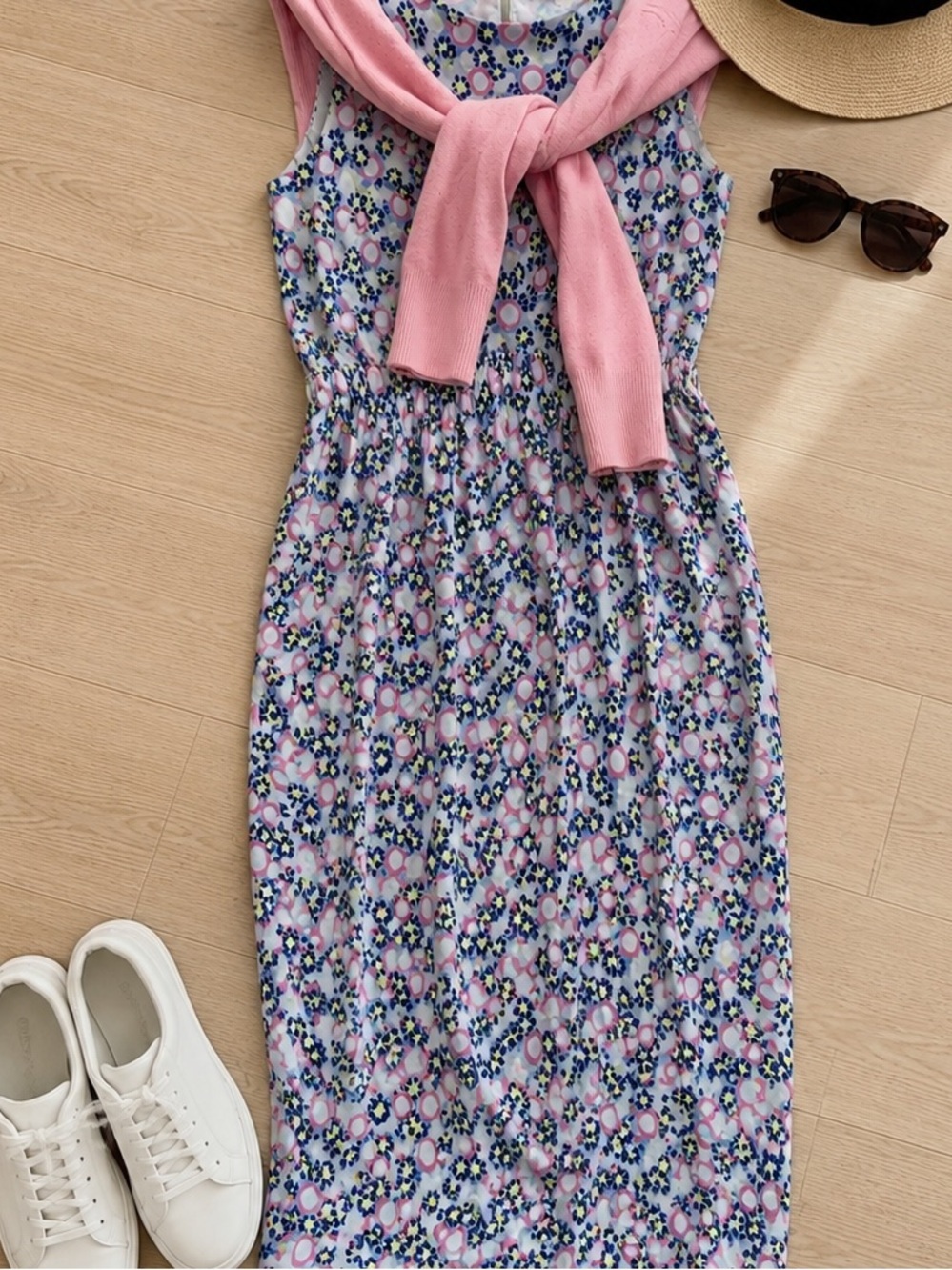 Boden Floral Scoop Neck Midi Sleeveless Jersey Dress in Grey, Pink and Lime